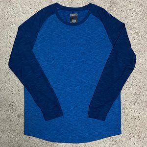 American Eagle Active shirt